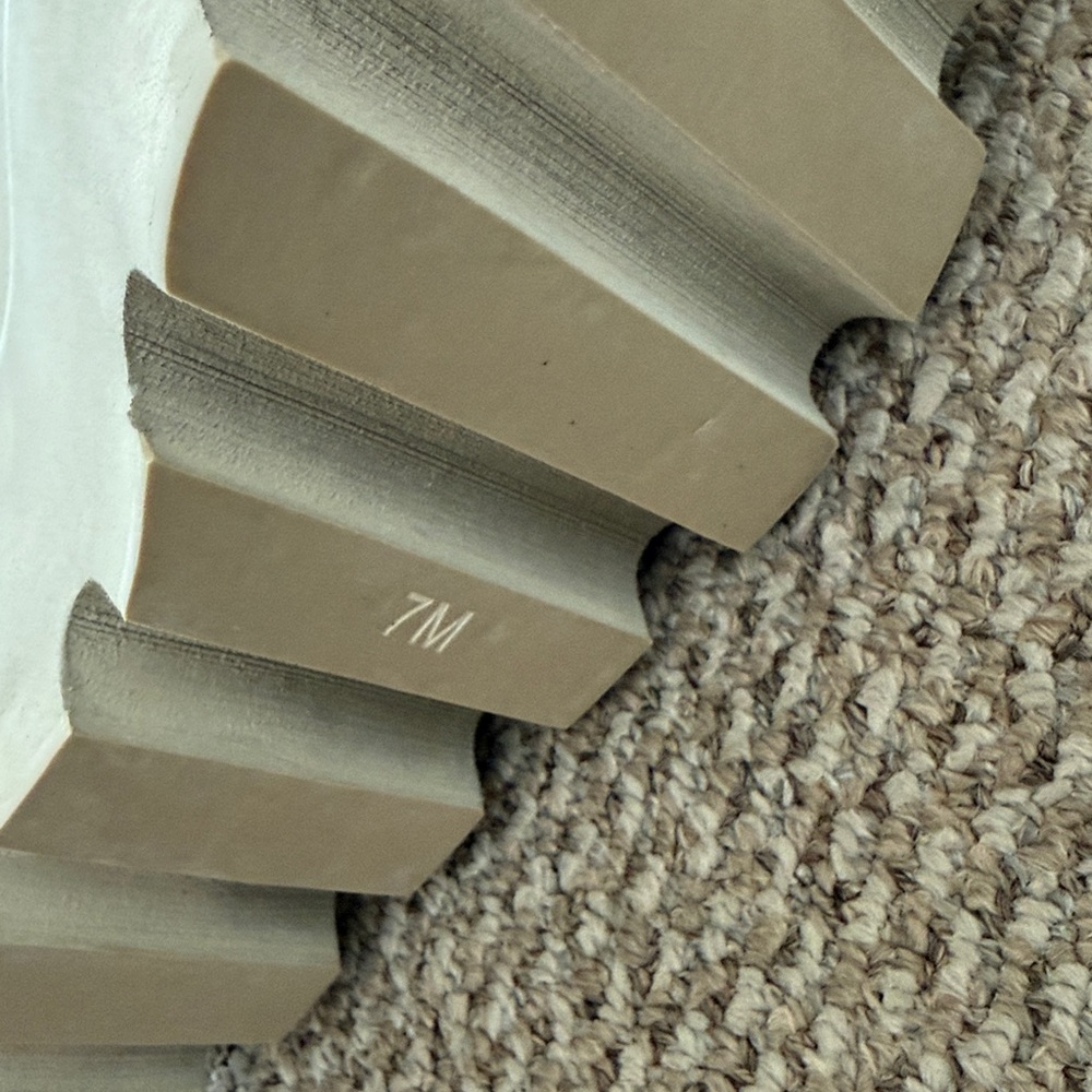 Darker Wavs Double Stack Platform Boots Size 7M - image 9